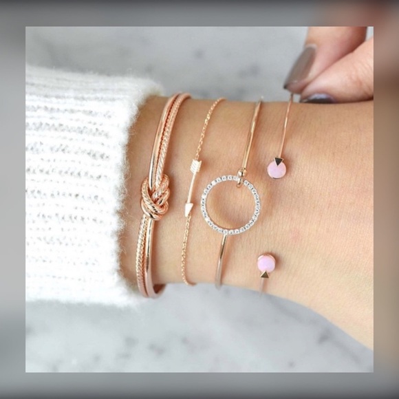 Jewelry - 🆕🌸🌼 Bracelet Set